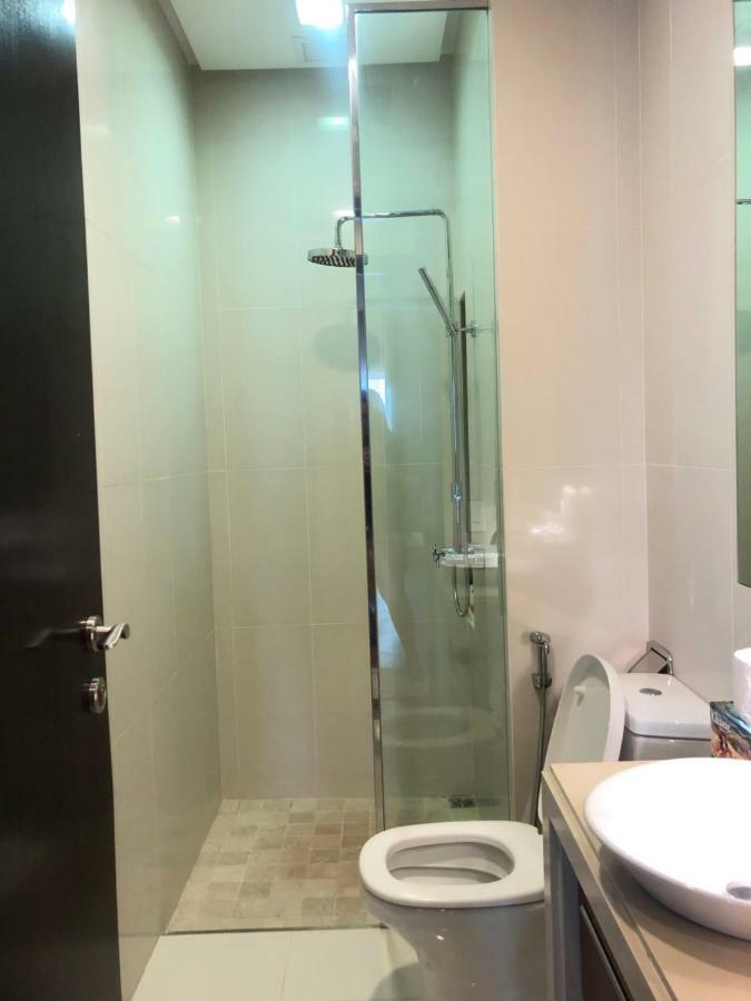The Suites At Waterside Straits Quay By Plush Bagan Jermal Стая снимка