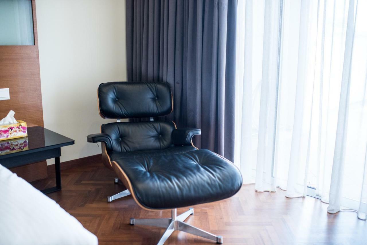 The Suites At Waterside Straits Quay By Plush Bagan Jermal Стая снимка